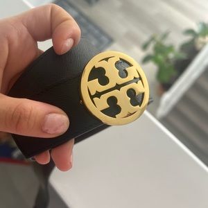 Tory Burch belt reversible